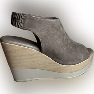 Dorking by Fluchos Wedge Sandals - Size 36